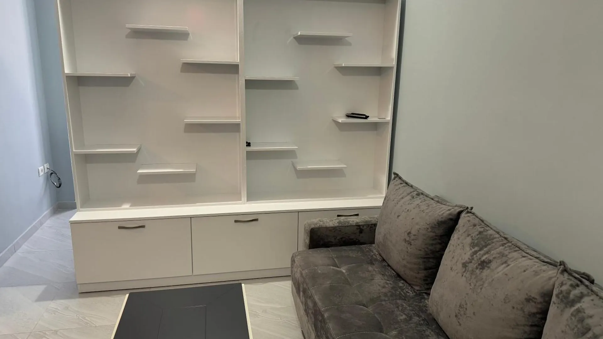 Country house Apartament M&L Golem